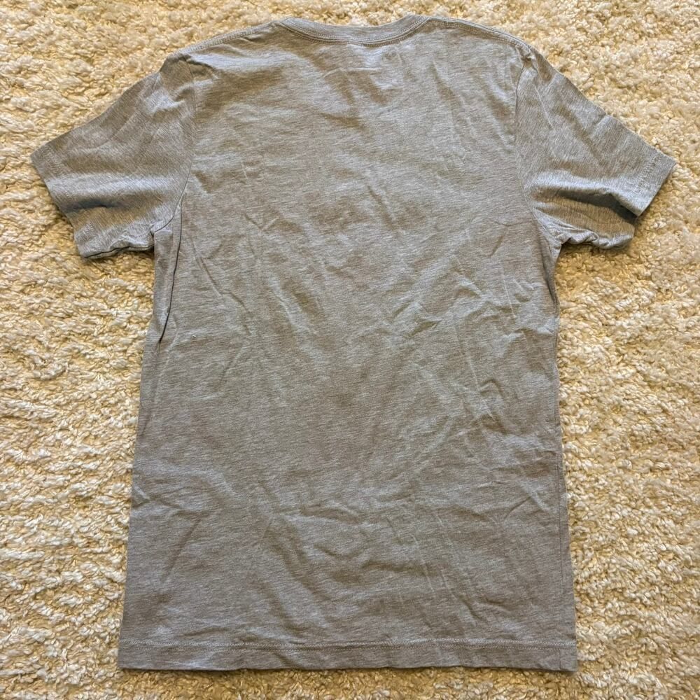 BCBA In Progress Floral Gray Tee Medium - Picture 6 of 6
